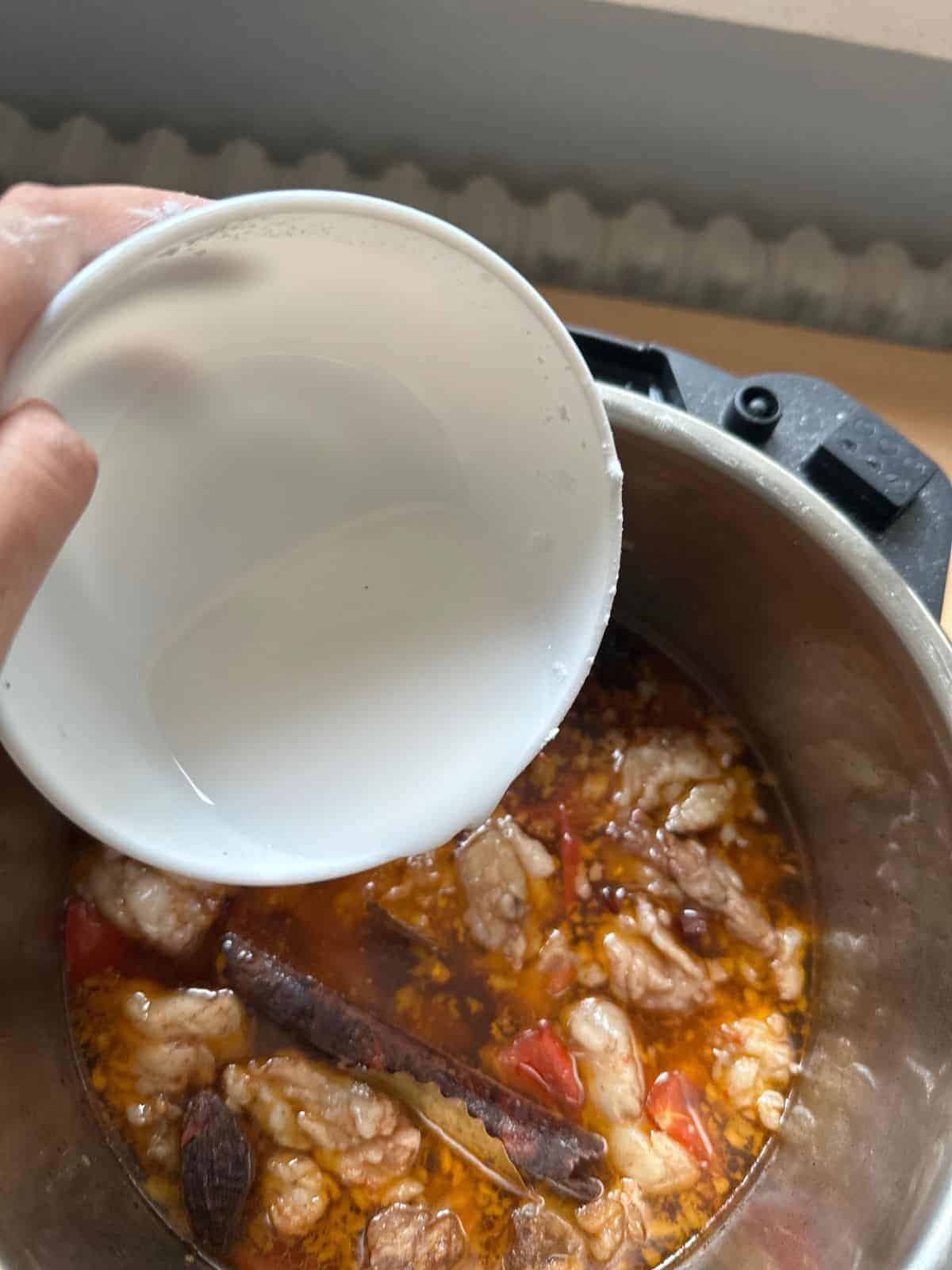 add slurry to the stew