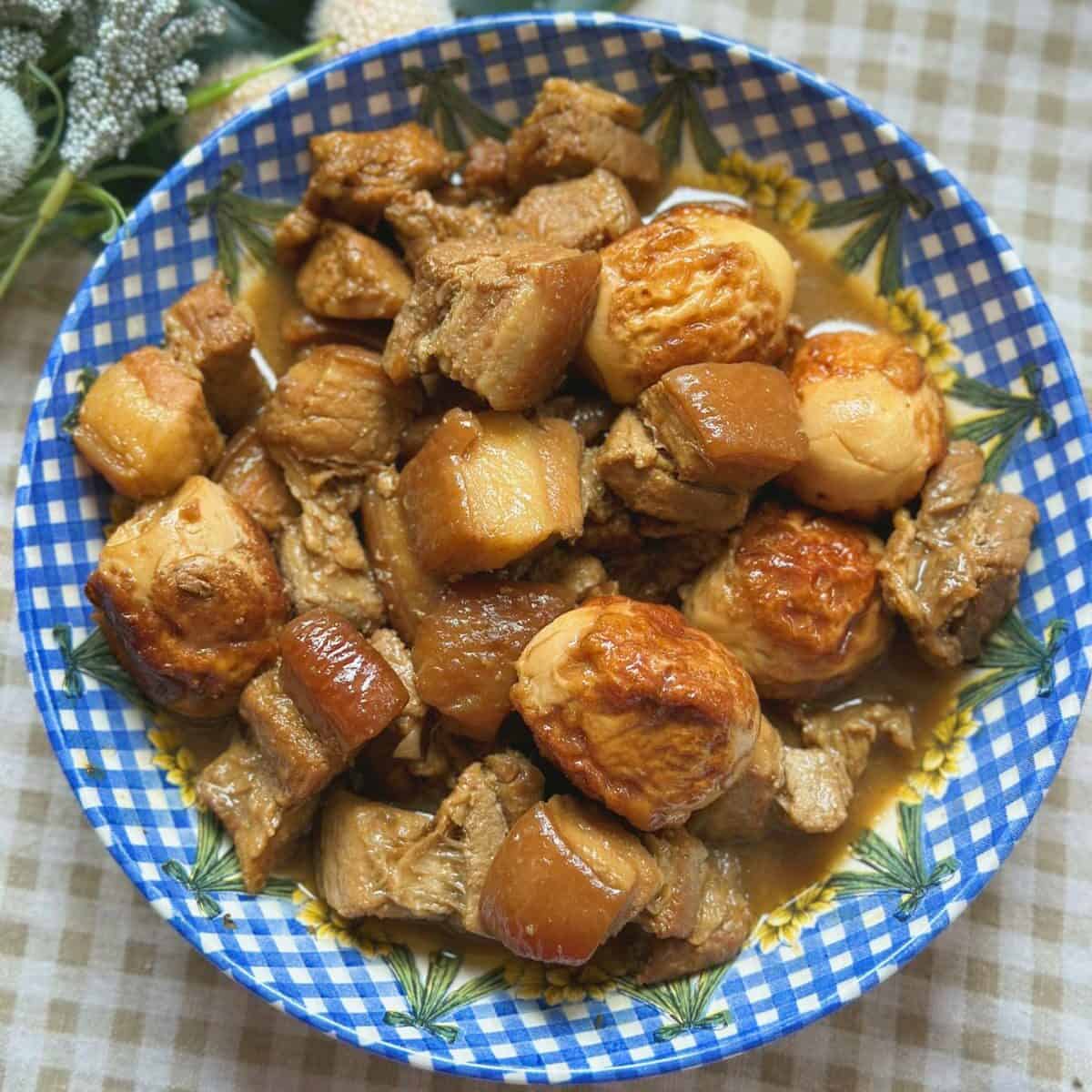 Thit Kho Tau (Northern-style Vietnamese Caramelized Pork & Eggs)