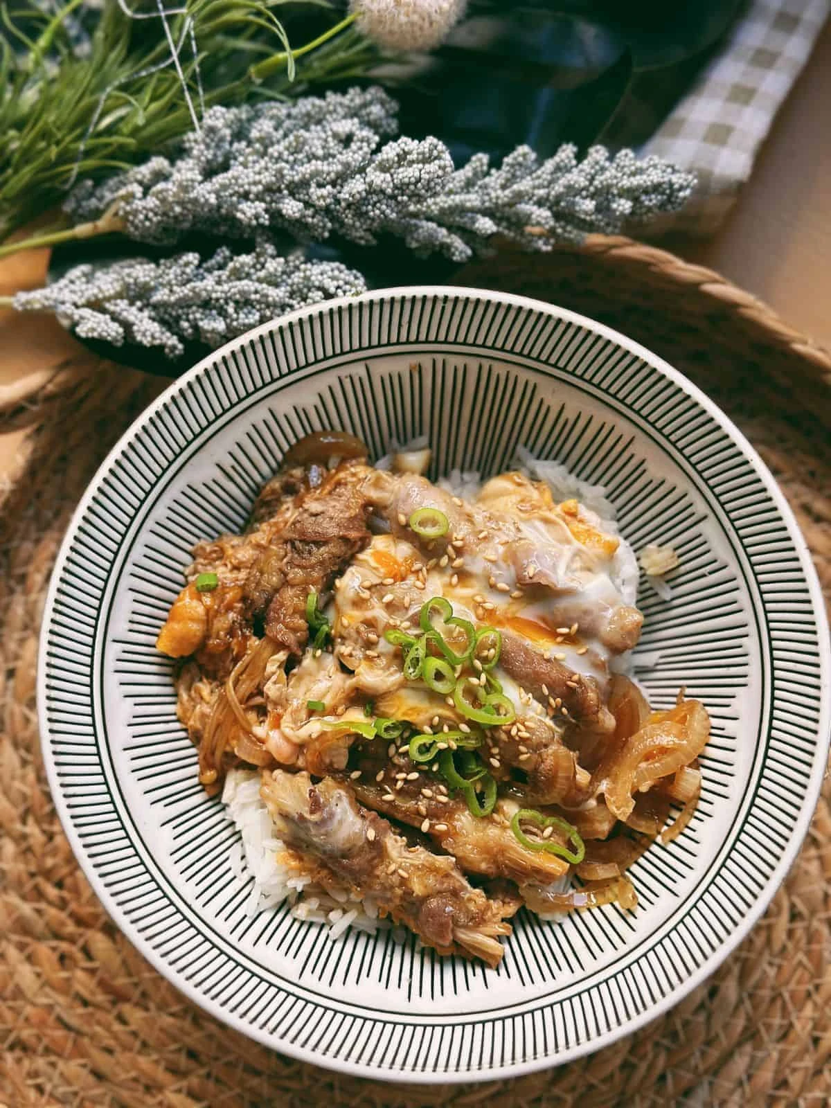 Enoki Beef Rolls Over Rice (Super Easy) Enoki Beef Rolls over rice