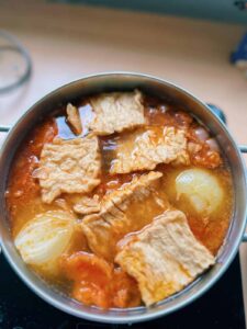A pot of broth for Canh Bún.