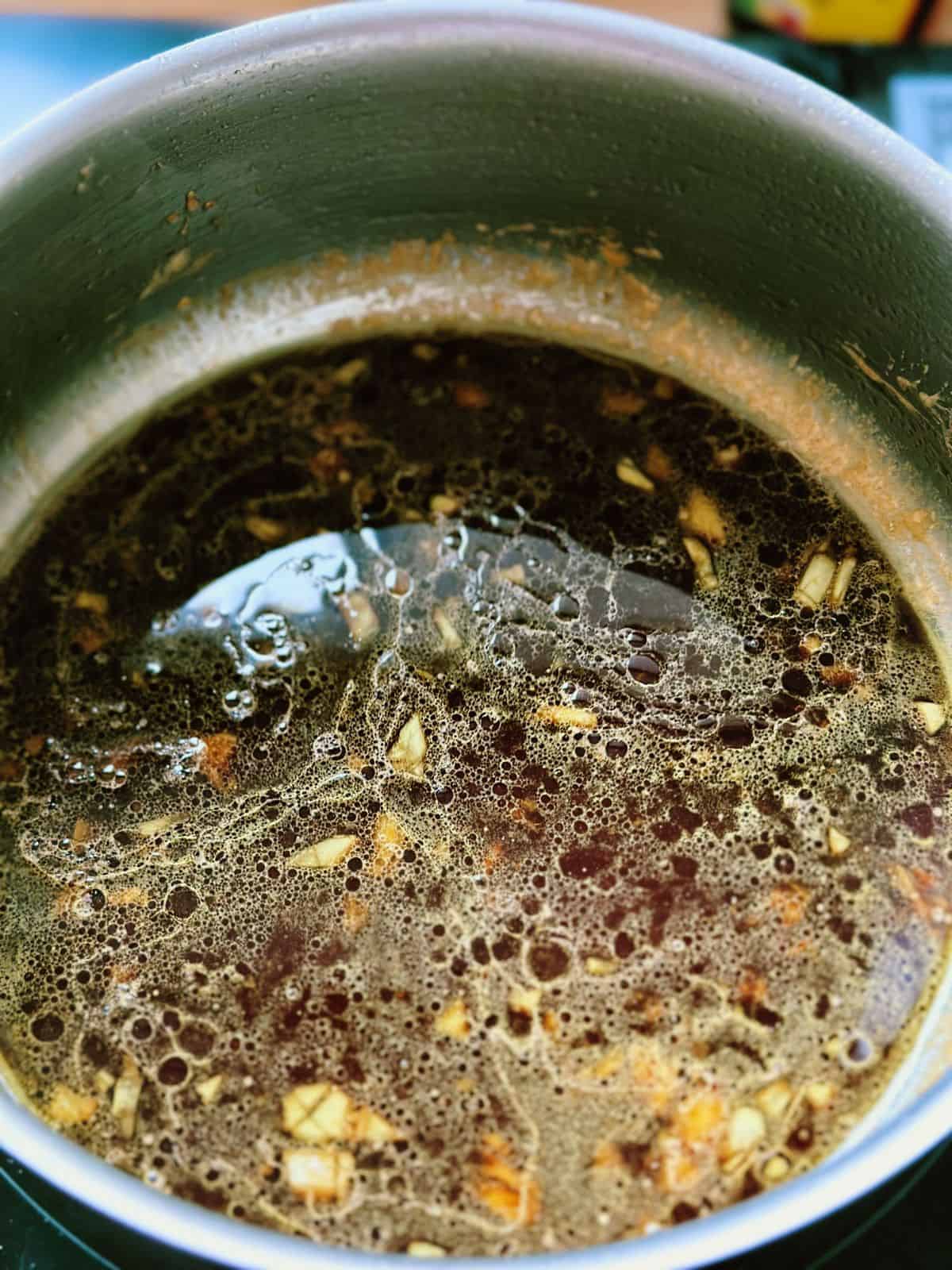 Phở Trộn – Die sommerliche Variante von Chicken Phở Sauce for Phở Trộn.