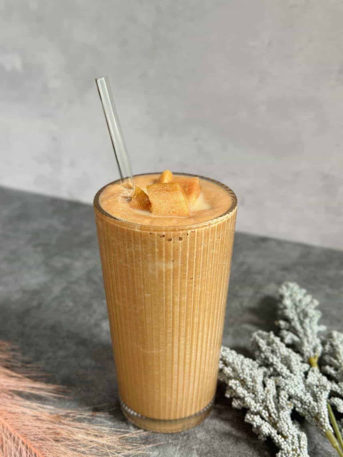 Chikoo Shake | Sapota Milkshake (Vietnamese-Style) Chikoo Shake (Sapota Milkshake)