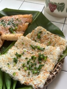 Cơm Cháy (Vietnamese scorched rice)