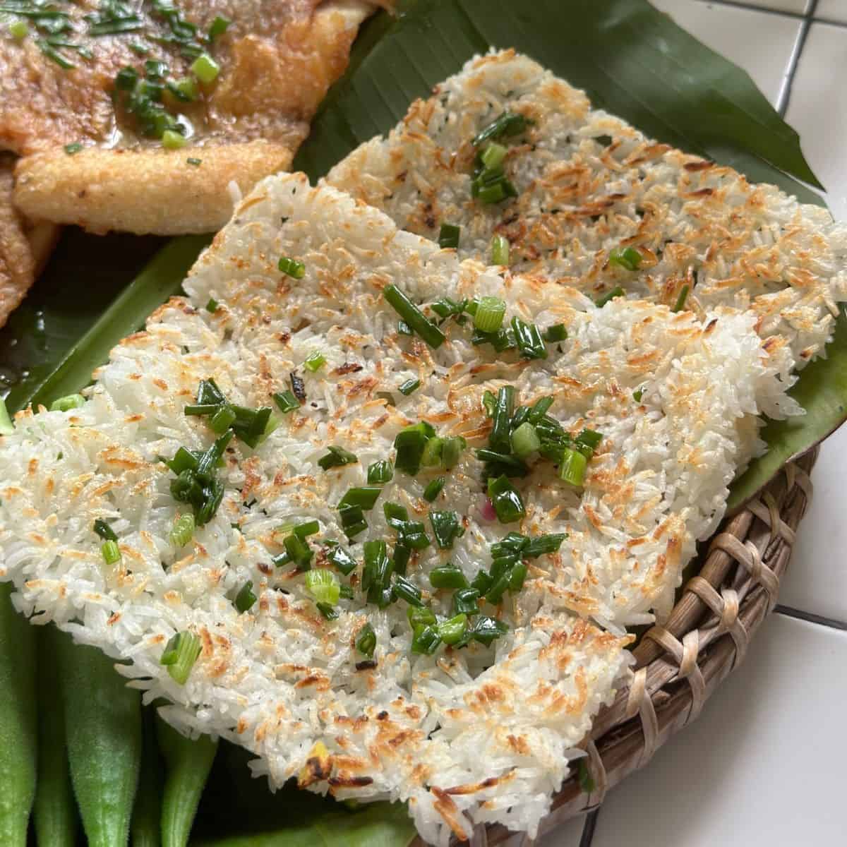 Cơm Cháy (Vietnamese scorched rice)