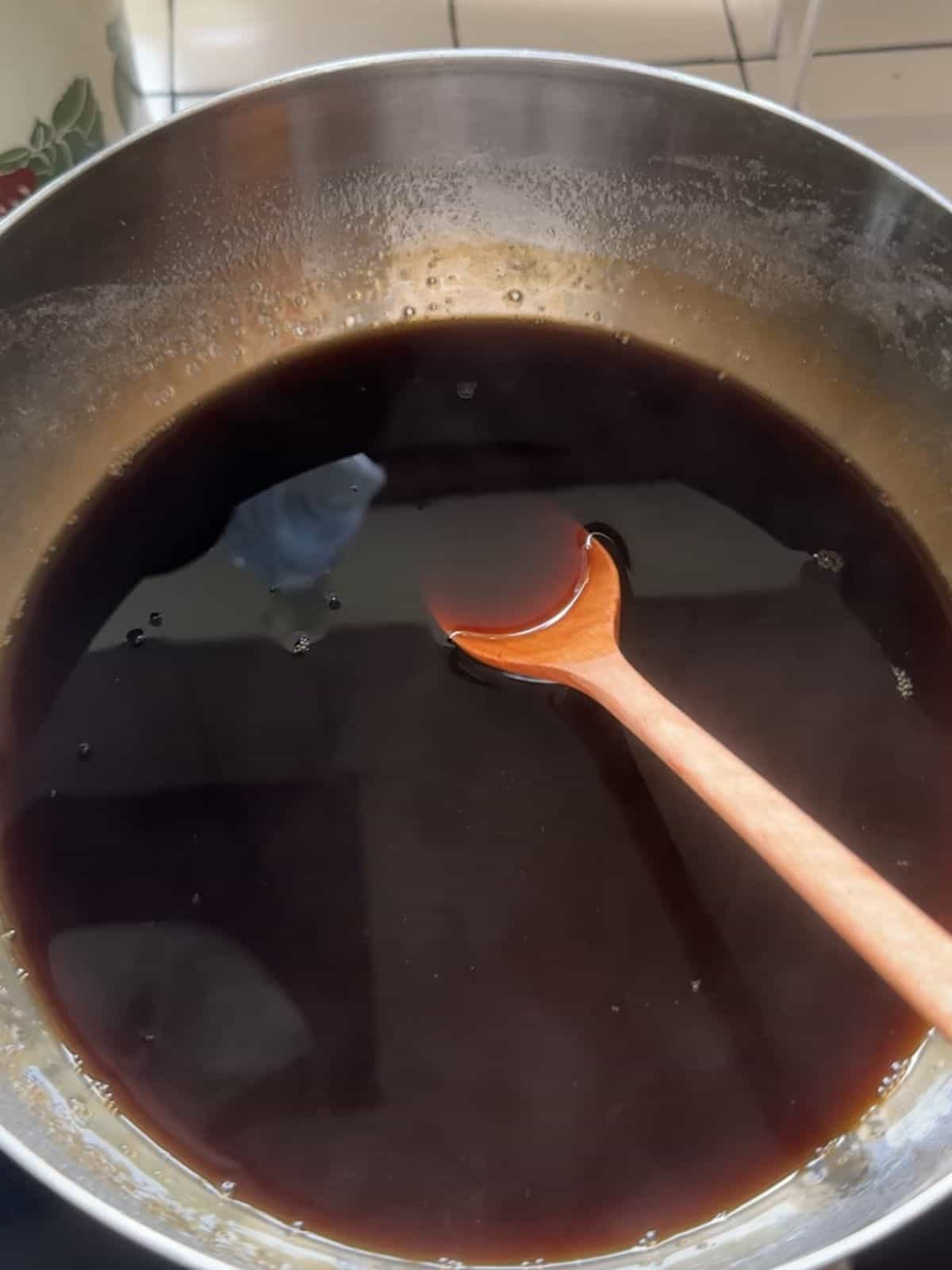 Thạch Rau Câu Flan Cà Phê (Vietnamese Coffee Flan Jelly) Prepare the coffee mixture.