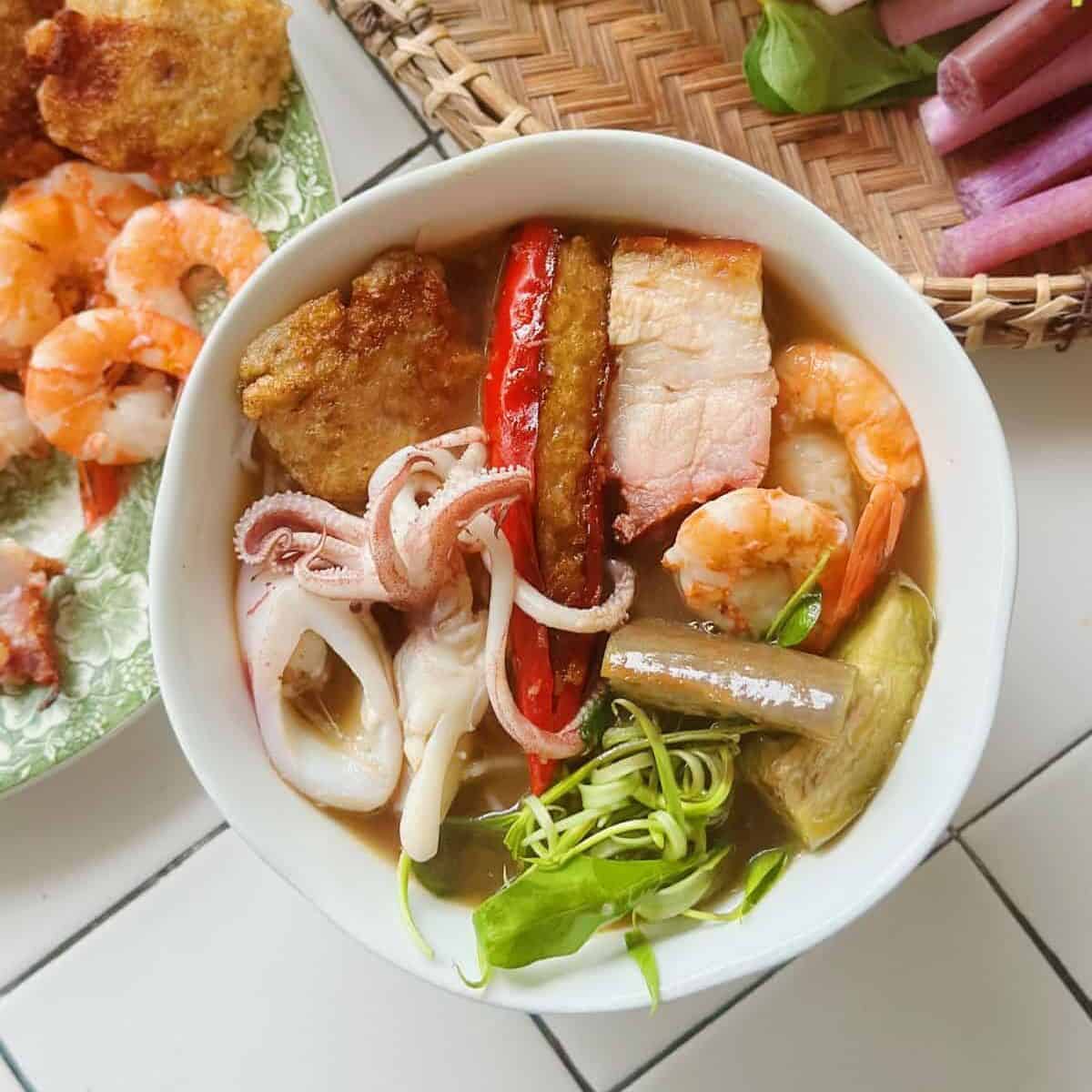 Bún Mắm Miền Tây (Vietnamese Fermented Fish Noodle Soup)