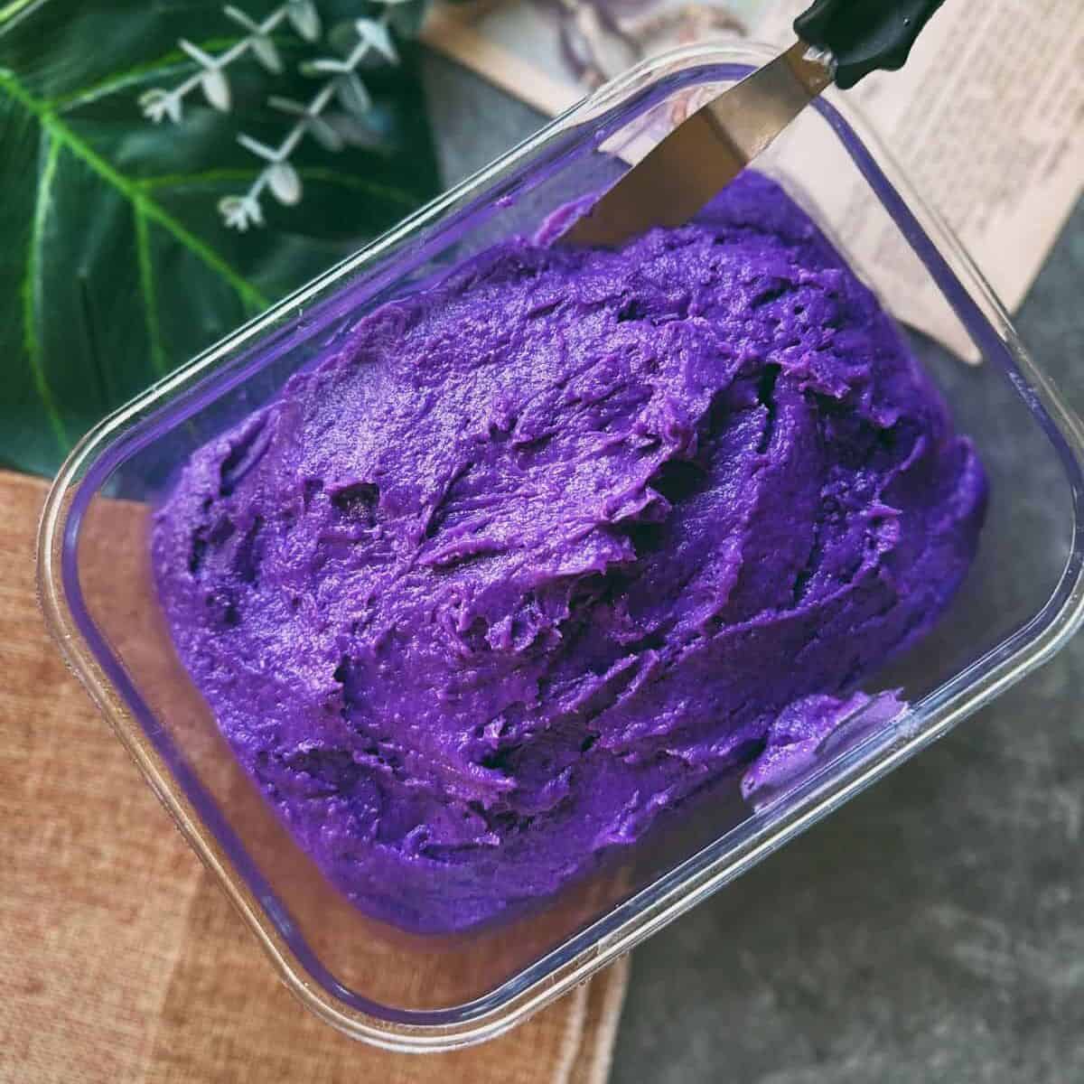 Ube Halaya (philippinische Purple Yam Jam)