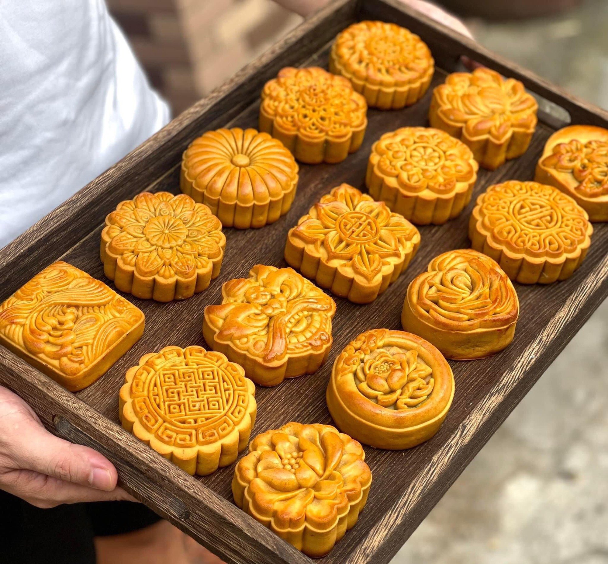 Vietnamese Cakes: 20 Types You Have to Try! Banh Trung Thu